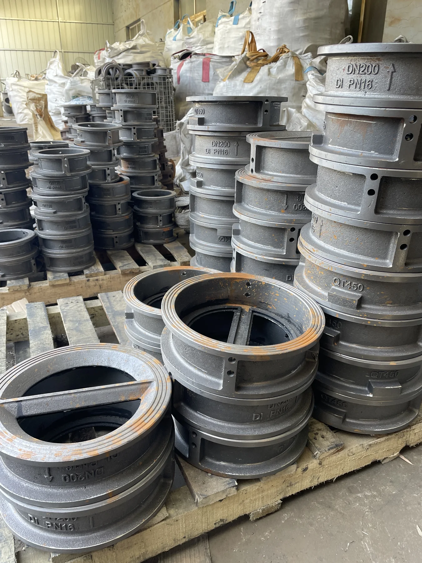 Valve Discs & Covers for Pumps & Valves